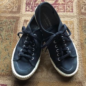 Tretorn, canvas tennis shoe, black, size 7.5